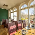 Seehotel Brandenburg An Der Havel 3*