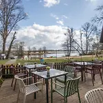Seehotel Brandenburg An Der Havel 3* 브리에로프