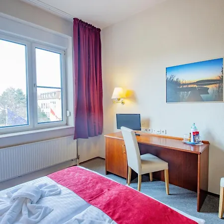 Seehotel Brandenburg An Der Havel 3*