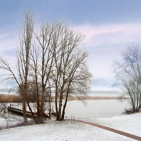 Seehotel Brandenburg An Der Havel 3*