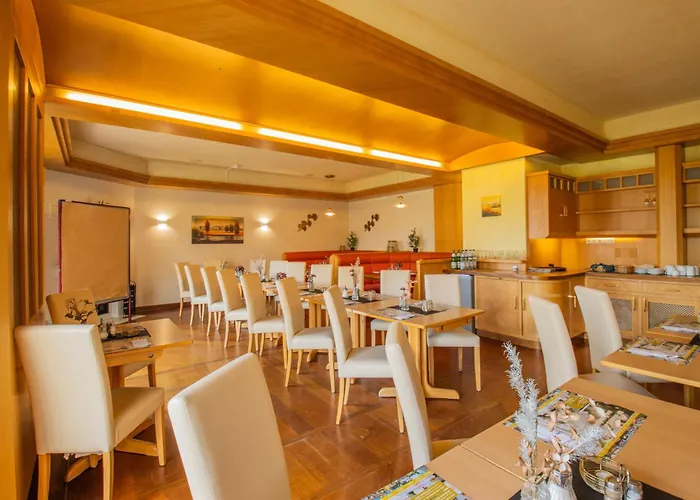 Seehotel Brandenburg An Der Havel 3*